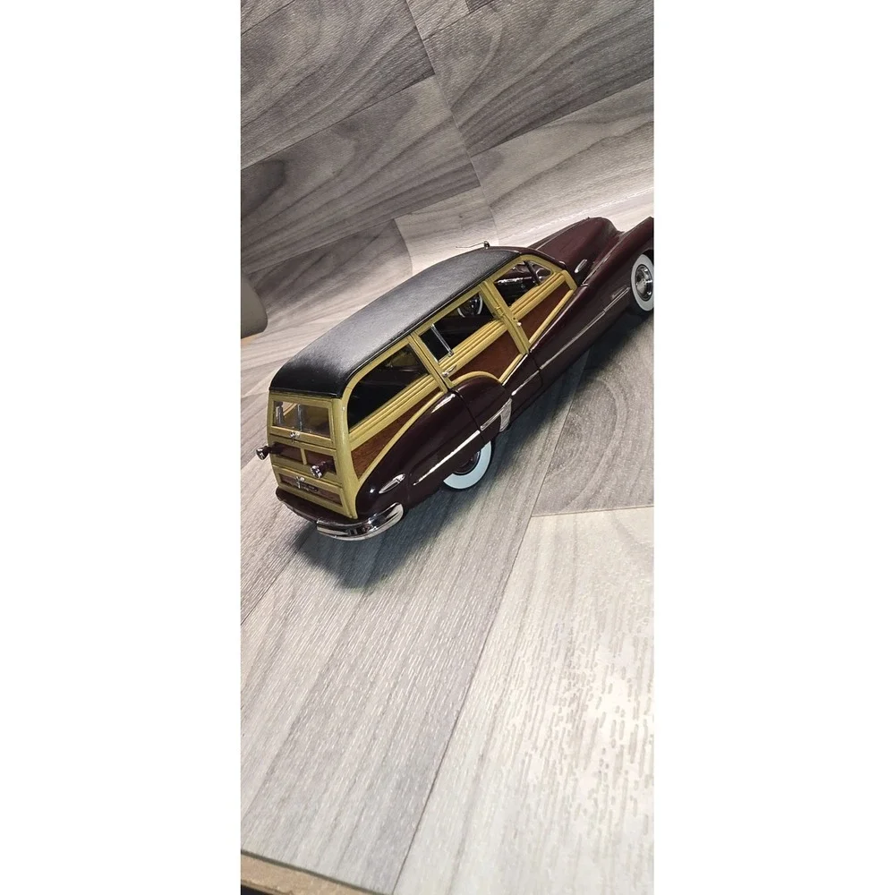Danbury Mint Limited Edition 1947 Buick Roadmaster Esate Wagon  1/24